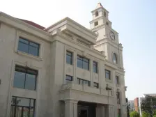 花园上叠,精装修,保养好,有电梯,靠地铁