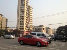 万科五期,惜售主卧八角窗户型,楼层位置佳,价格可谈