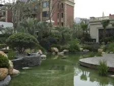 精装修,客厅带阳台,近地铁,叠加别墅,带花园