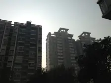 名都新城(四期) 5室2厅 南 北