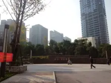 汽博中心 大众尚岭花园三房145万