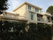 新上500万新装修独栋,室内电梯面积560平三层带地下室