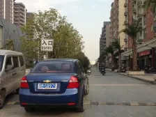 高新大道满庭春 南北通透,采光好 周边匹套完善,,出行方便