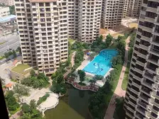 配套成熟小区 水岸豪门 精装修五房二卫 诚心出售