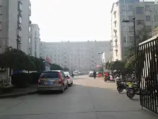 北濠桥东村,楼中楼,楼下110平,楼上63平,带车库