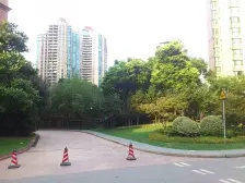 新上高区江景复式,四房全南,百万装修全屋地暖有车位