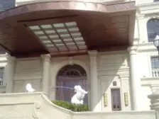 双拼别墅,南北通透,环境优美,近地铁,带花园,带车库