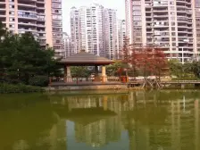 房东自住,精装修全带 拎包入住小区环境好 交通方便