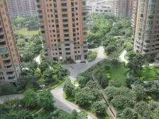 南海颐景园 大平层 户型方正 交通便利 轻轨就在家门口