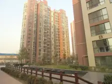 此房精装修,纯南户型、采光好、无户口 2梯3户