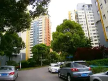 新上中套朝南三房,大阳台采光好,电梯中层,百联商圈