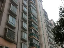 欧风花都,新上一房,中间楼层,位置安静,南北通透,全明全亮