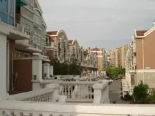 位置好+不靠路+采光好+诚意出售+户型正气+价格有空间