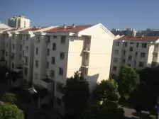 小区中心位置,交通便利,房型正气,配套完善