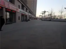 雁北路地铁站雁滩家园两室随时看房