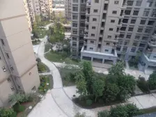 毛坯,复式2层,带下层式花园,可用面积多
