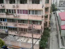 东园四村电梯大三房,精装修,南北通透,户型正气