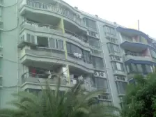 宝山万达,顶楼复式精装修,小区位置好