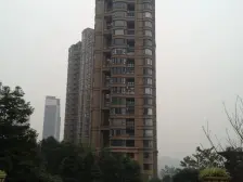 复地上城 龙湖物业 装修5房 安静看高尔夫