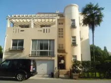 爆大花园 占地756平米 屋况好 采光佳 高泾路入门独栋