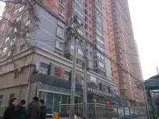 广武门电梯房,三室,有院子,配套成熟