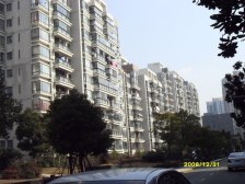 采光充足,配套完善,小区中心位置,交通便利