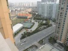 高 区 精 装 147平大三房,楼W位置 有车位 看房方便