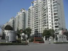 此房满五年,小区为数不多的复式之一,业主诚意出售,