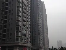 大石坝露台300平两房