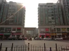 一梯两户,南北通透,大开间,居家装修,小区景观位置,装修齐全