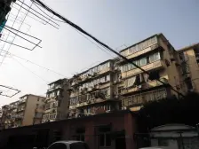 闸北公园+边套两房一厅+无遮挡采光通风好+近1号线