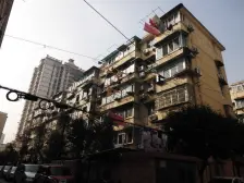 浦东新区内环内纯商品房小区,一梯两户 边套全明户型,看房方便
