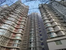 改善,仁恒晶城三室两厅两卫,精装修电梯中层小区成熟