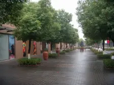 房子位置好,带地下室,满五一,税少