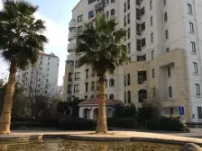 小区景观位置,小区中心位置,主卧朝南,厨卫朝北