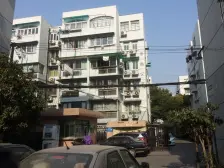 新静安 中间楼层 双阳台 一梯两户 房东诚意卖