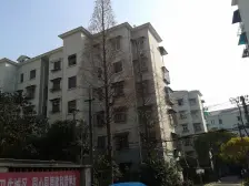 静安区,中环旁,近地铁三房,双天井带近30平的大院子
