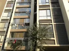 视野宽阔,采光充足,设施齐全,随时看房。一楼