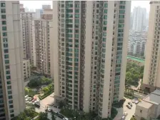 徐家汇公园旁,高区西边套,采光视野好,业主诚意卖,价格可谈。