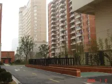 精装修拎包入住,近地铁交通便利,配套齐全,户型方正