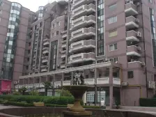 高区全南户型,带大阳台,看小区花园,采光不错