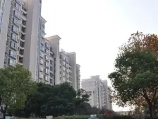 古北新上2房,一楼带花园,看房可约