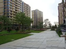 业主诚意出售,小区靠南边位置。