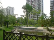 五洲云景花苑 3室2厅2卫 南