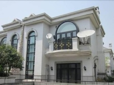 虹桥高尔夫别墅 200平4居 南向精装修 自住保养好