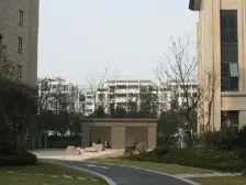 中间楼层,户型好,楼层好采光好,诚心出售