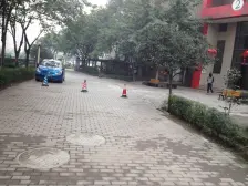 四公里e时代,可以当两个单间出租哟,互不干扰