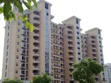 日月光比较少出来的户型,前后花园,房东诚意出售