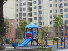 大虹桥板块小三房小区楼龄新南北通户型好,精装修50万