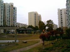 闵浦新苑,原始动迁小两房,位置好,出行便利,税费少